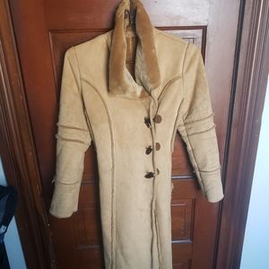 Full length soft suede coat fur (?) Lining